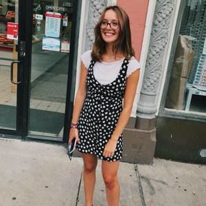 Meet your Posher, Julia